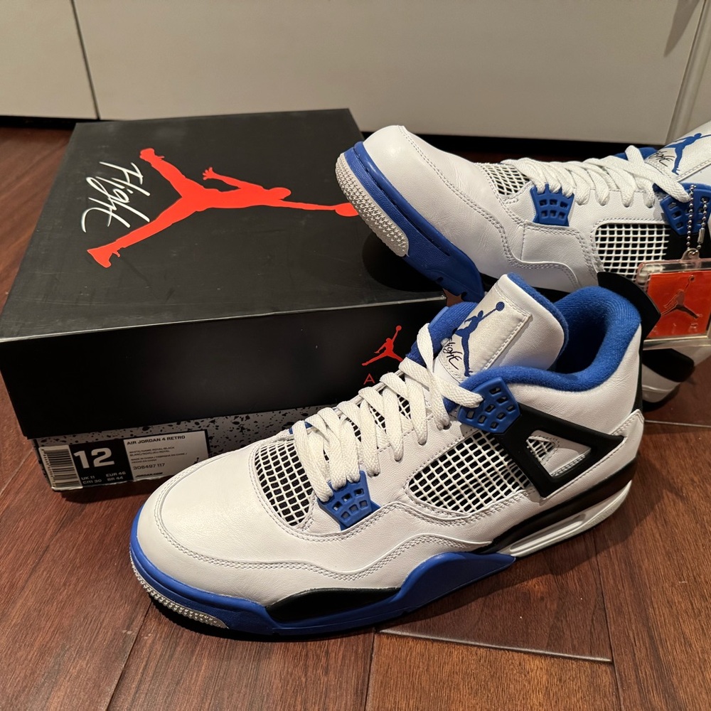 Air Jordan 4 Retro “Motorsport”